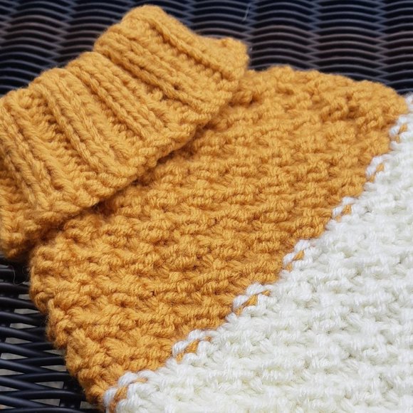 Mini XXXS Bit O' Milk & Honey Colorblock Cat/Dog - Picture 6 of 6